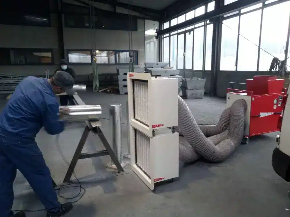 Featured image for “Metallstaub: Gefahren beim Schleifen und Trennen von Metall”
